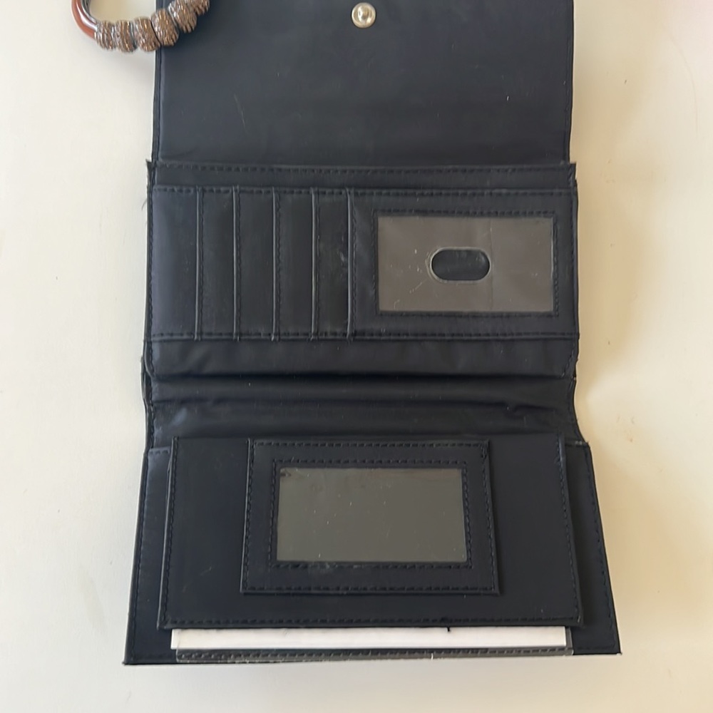 MUNDi new Black Leather wallet, multiple compartments - Picture 2 of 10